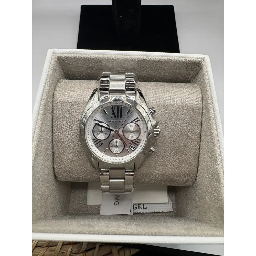 Michael Kors Women Chronograph Watch NWT